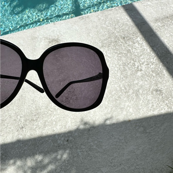 AQS Aquaswiss Valentina black oversized plastic sunglasses VAL001 - Picture 3 of 12